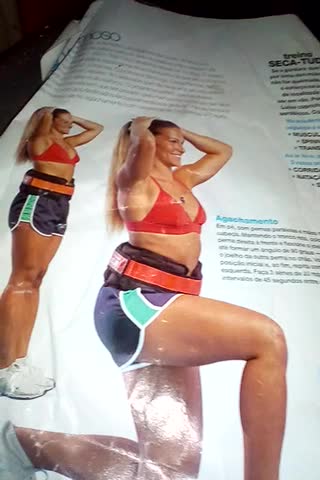 fazendo exercicio na academia