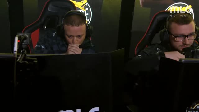 "I'll catch the gray fog and see what it is." A middle-aged man opened his