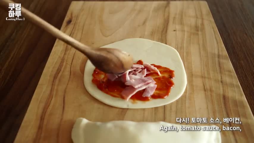 Crispy Bread!! Puff Pocket Pizza! Tasty pizza in Gonggal bread! Pizza Dumplings.