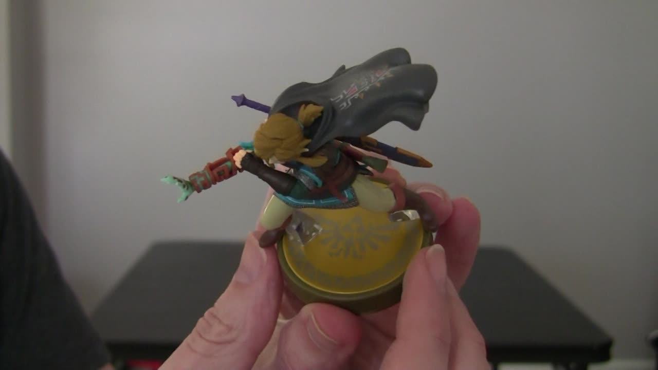 Zelda - Tears of the Kingdom - Link Amiibo Unboxing