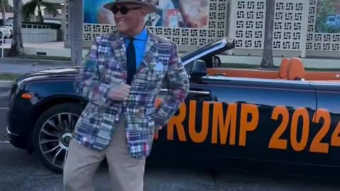 Roger Stone Boogie lol