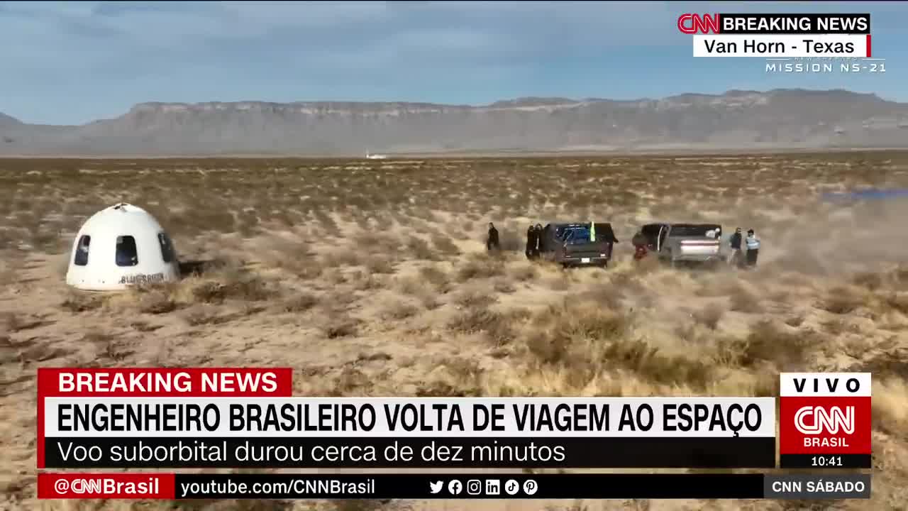 Blue origin OVNI in the back ground