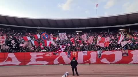 Fanoušci Červené hvězdy Bělehrad - Rusové a Srbové jsou navždy bratři