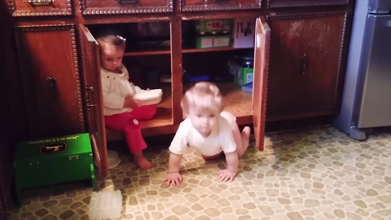 TOP Cutest and Funniest Videos of Twin Babies - Twins Baby Videos