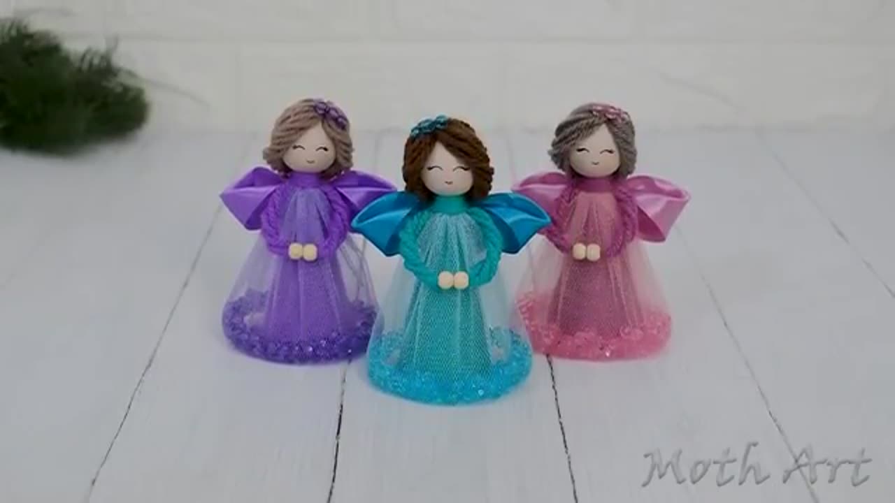 Making a doll with recycled toilet paper