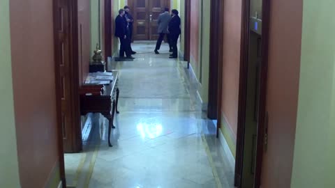 0263USCH02H227Hallway_2021-01-06_09h40min01s653ms.mp4
