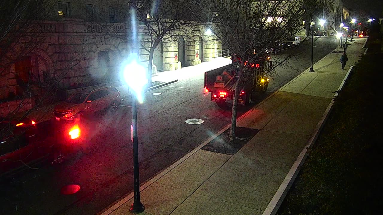 4079QSE00SouthCap-CSE1_2021-01-06_06h17min34s890ms.mp4