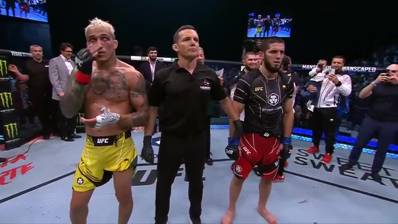 Islam Makhachev vs Charles Oliveira - Full Fight