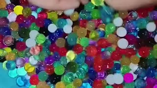 So satisfying to watch, fun with marbles, fun with balls, oddly satisfying video