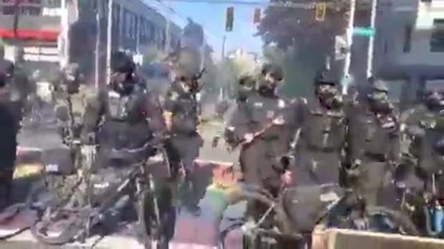 BLM & Antifa Riots 2020 - 2020-07-26-08-55-54-Seattle-earlier.mp4