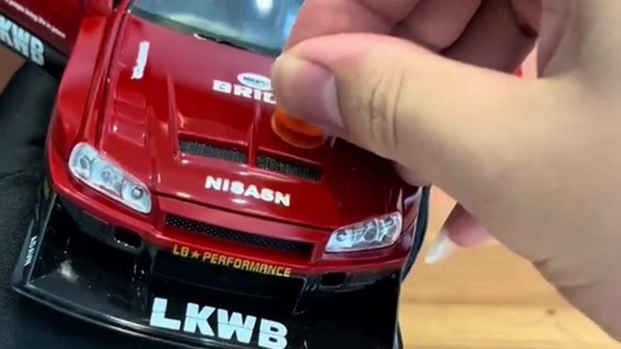 1:24 Nissan Skyline Ares GTR R34 Car Model