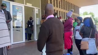 Frustration outside Bellville SASSA offices