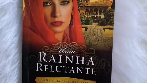 Uma rainha relutante