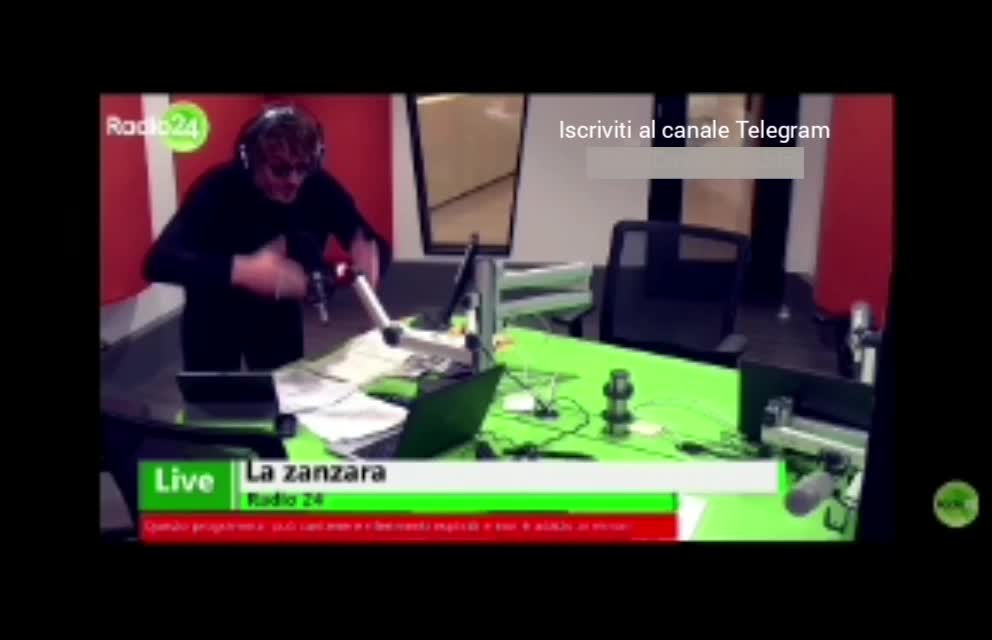 La Zanzara - Cruciani litiga con Parenzo: "Hai il Green Pass tarocco!"