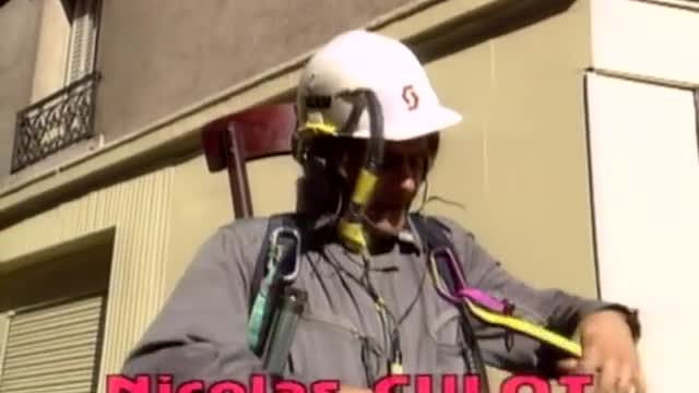 Les Inconnus - Ushuaïa dans son froc
