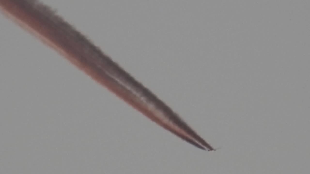 Delta Airlines Spraying Graphene Or Black Carbon For Geoengineering Programs