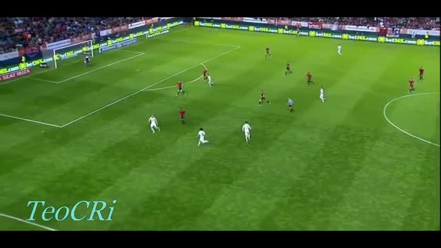 Cristiano_Ronaldo_Top_50_Goals_2004-2013_With_Commentary_HD_Video_By_TeoCRi