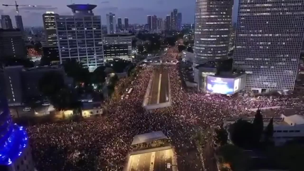 Huge Protest in Tel Aviv Demanding Netanyahu’s Resignation