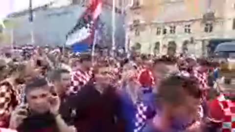 Atmosfera na Trgu prije finala