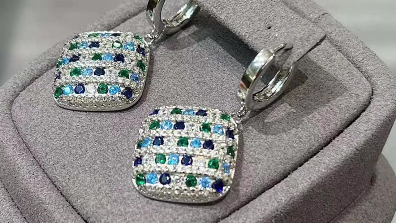 Silver 925 earrings with lab created stones