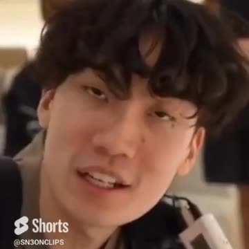 N3ON ARM WRESTLES RICEGUM!