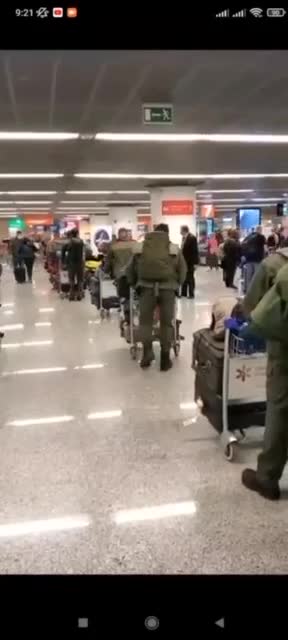 Canadian mercenaries from Warsaw airport fly to Ukraine