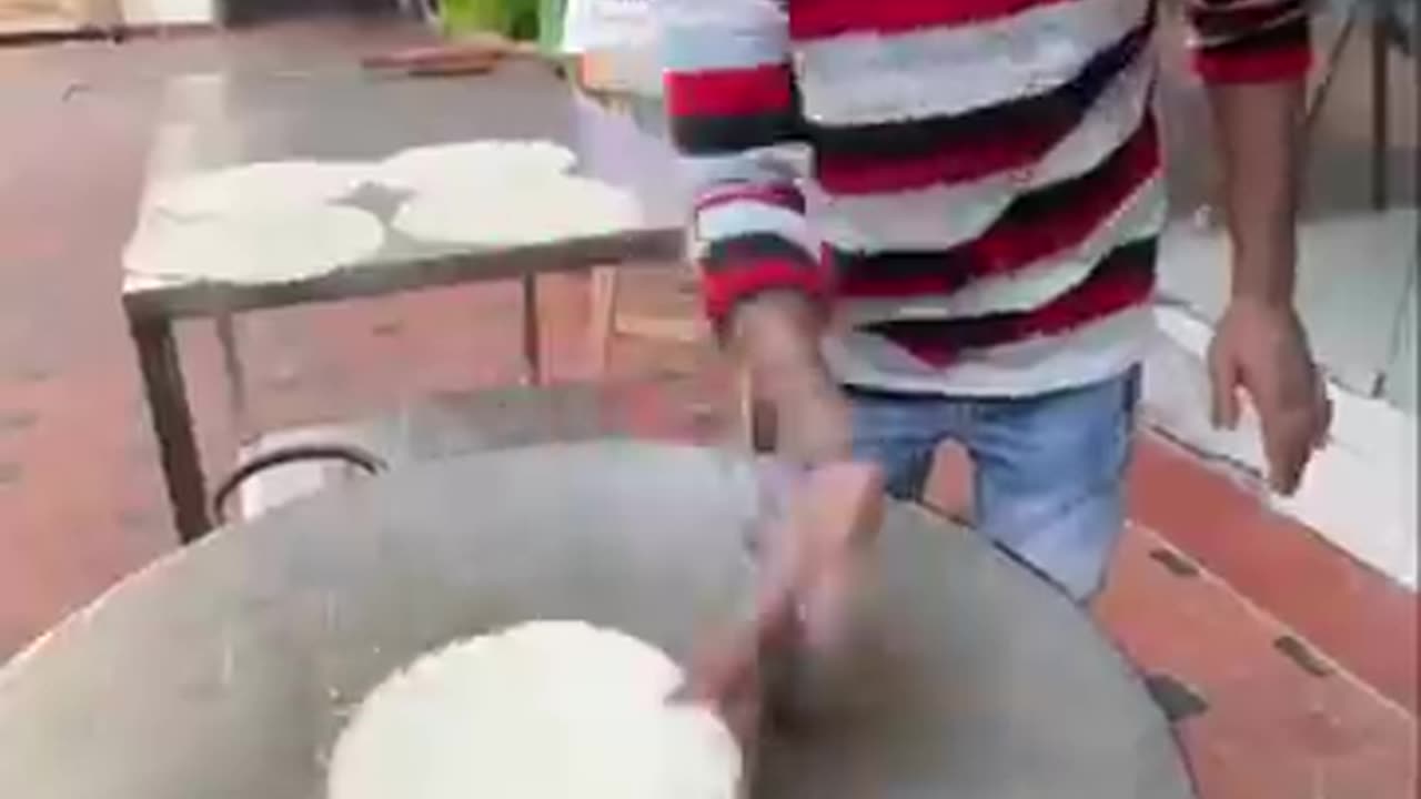 ₹120 Paneer Kathi Roll😳😱 #shorts #kathiroll #indianstreetfood