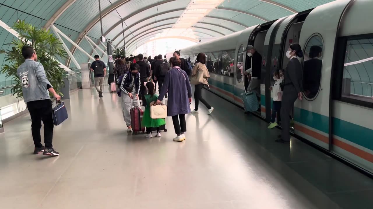 MAGLEV TRAIN - CHINA