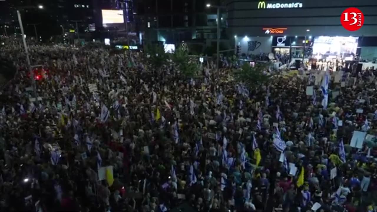 Thousands in Tel Aviv protest against government, demand hostage deal