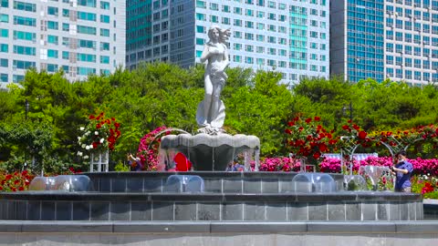It's a fountain. What do you think? Is it European style?
