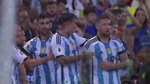 Brazil -0 Vs Argentina -1