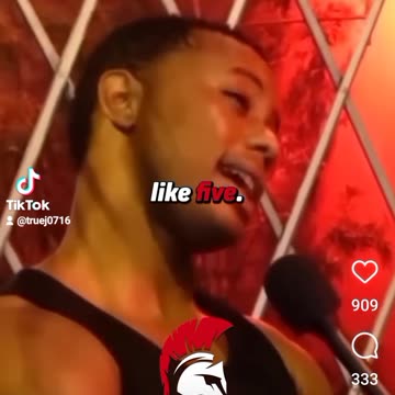 Fiatalokat kerdeznek arról,hogy mikor ébredt a homoszexuális identitására!