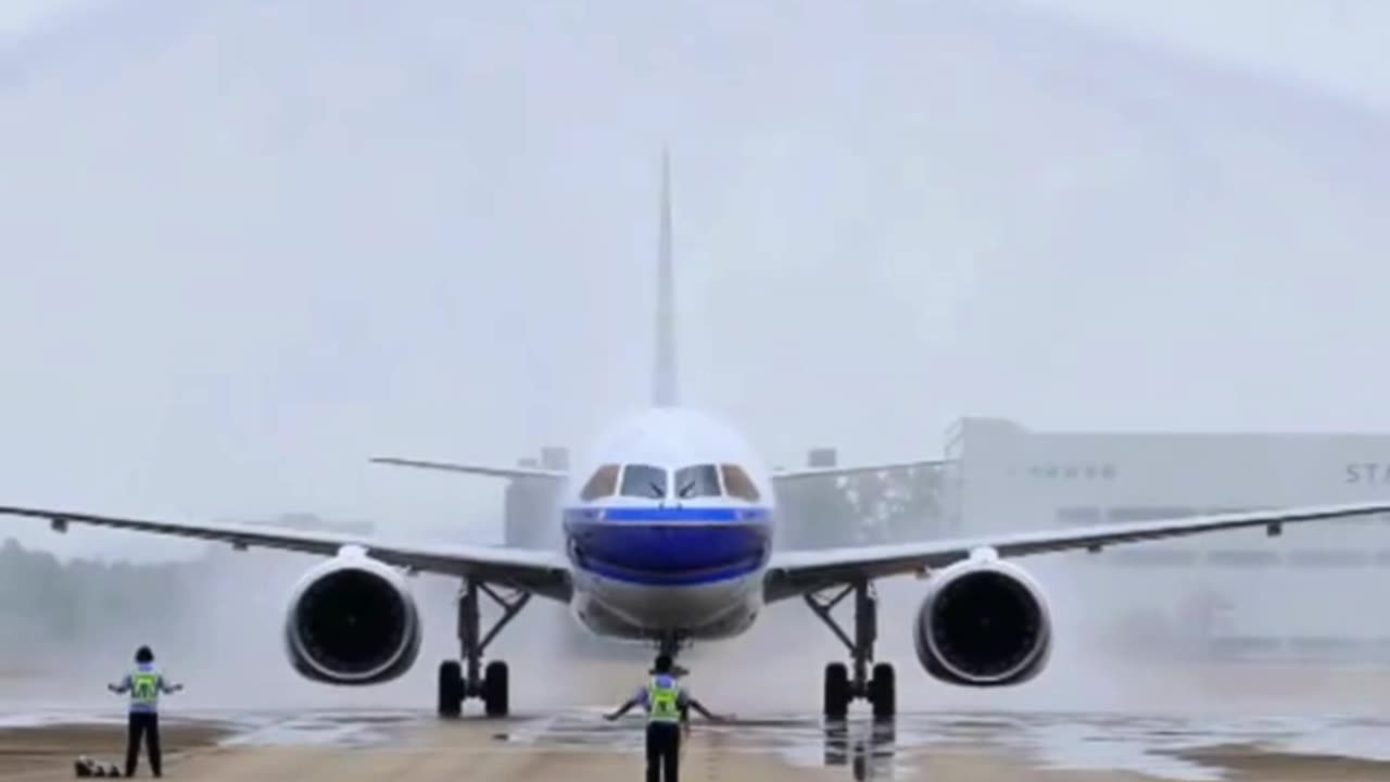 Watch: Water Cannon Salute—A Stunning Aviation Tradition! ✈️💧