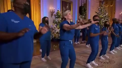 Weird stuff happening at the white house