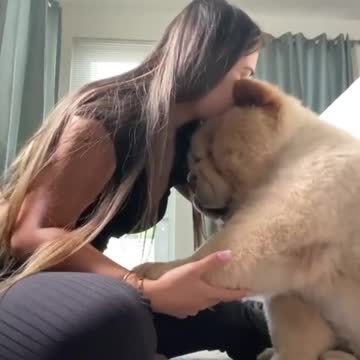 Fun The World on Instagram “kissy brushy