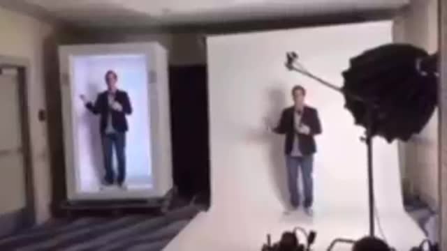 Portal Hologram Machines