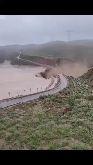 BREAKING – Another dam broke in China, City of Yulin, Shaanxi. WESTERN MEDIA SILENCE