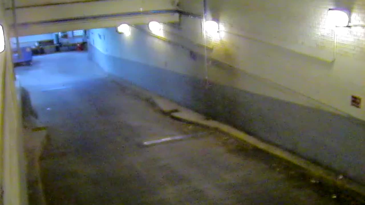 3809FHOBBAGarageRamp_2021-01-06_07h00min00s707ms.mp4