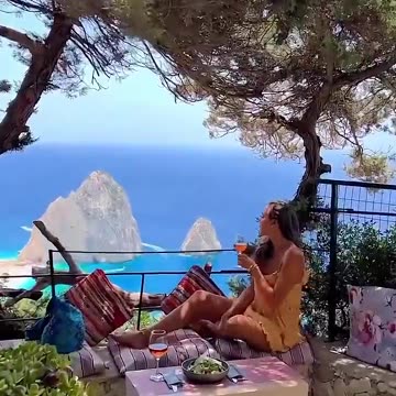 Interesting tourist attractions look beautiful