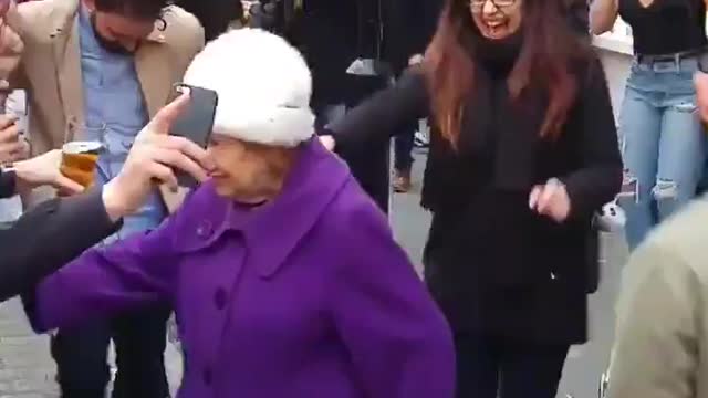 She went out to walk her dog and started a whole rave along the way