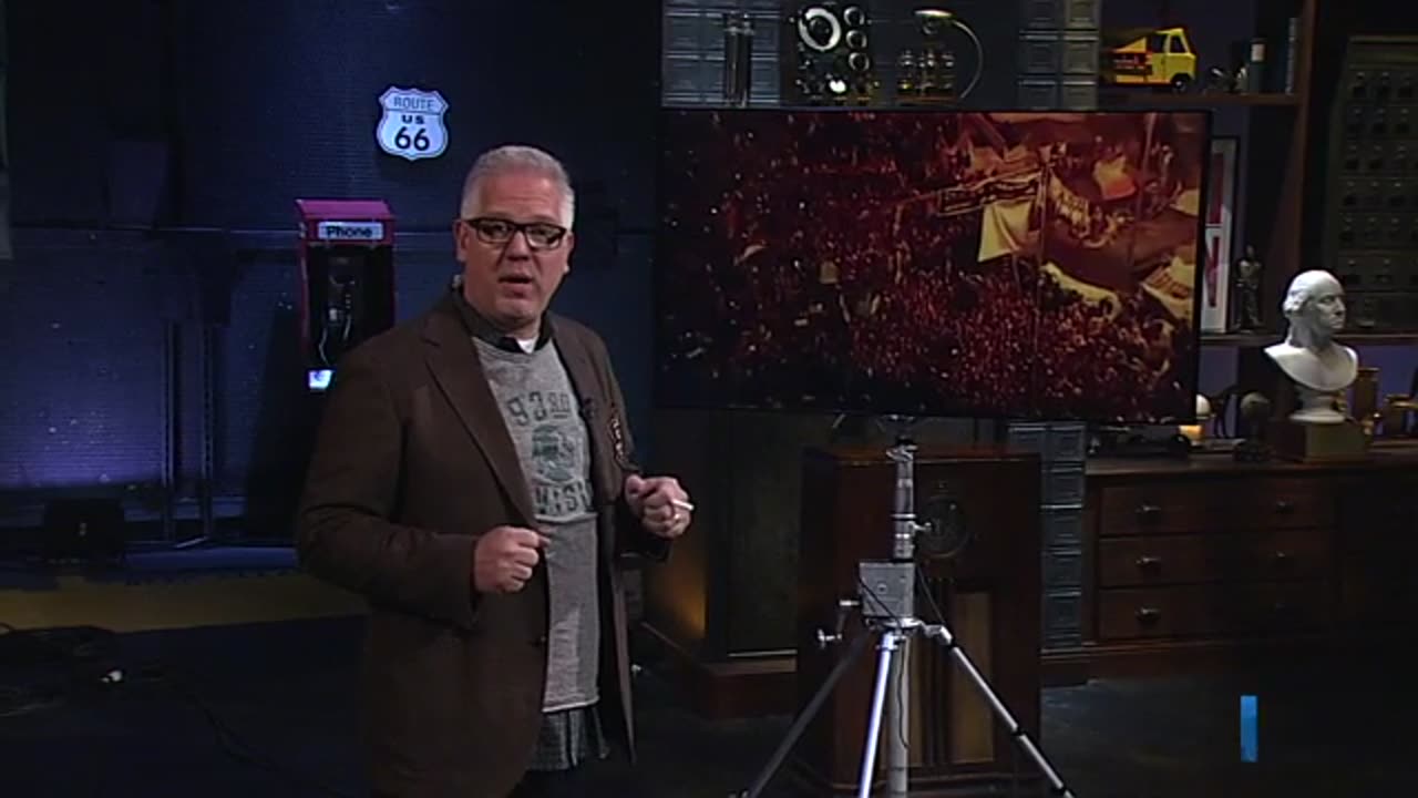 2012, Turning America into Egypt (4 40, )