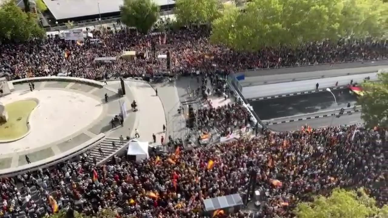 Manifestación "Por una España segura, unida y próspera" en Plaza Castilla de Madrid