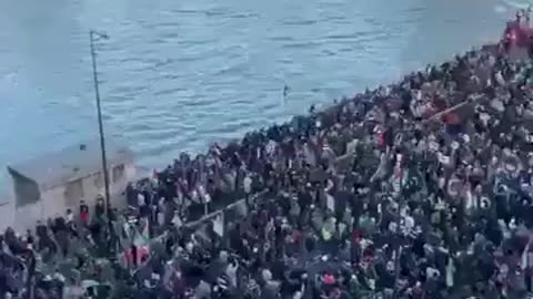 The British have a HUGE problem on their hands