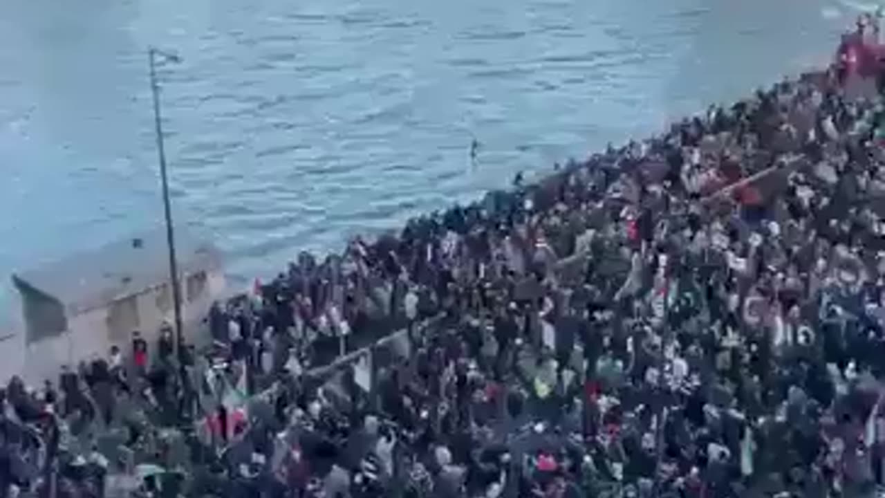 The British have a HUGE problem on their hands