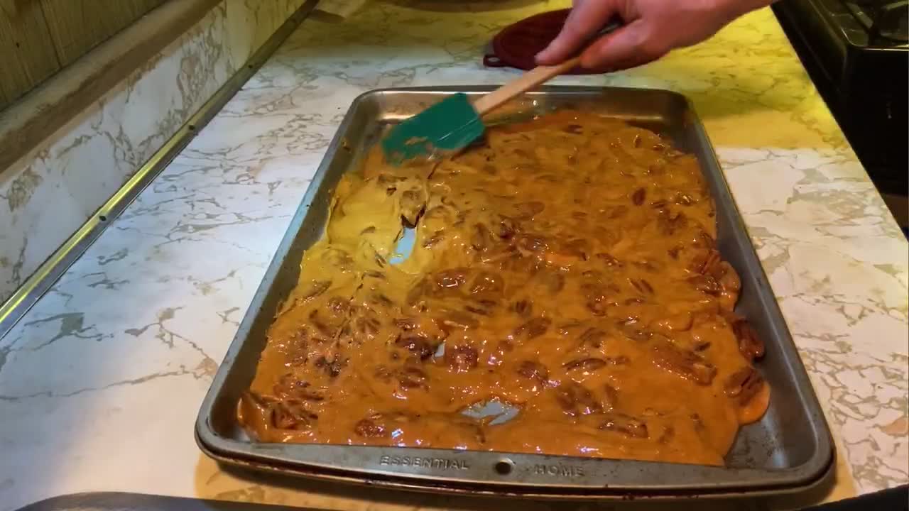 Buttery Pecan Brittle