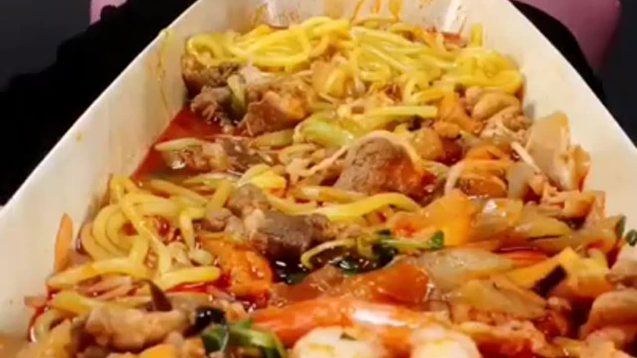 ASMR MUKBANG KOREAN FOOD EATING NOODLE#MUKBANG#ASMREATING #SHORTS#ASMAR#NOODLES#CHIKENWINGS #SEAFOOD