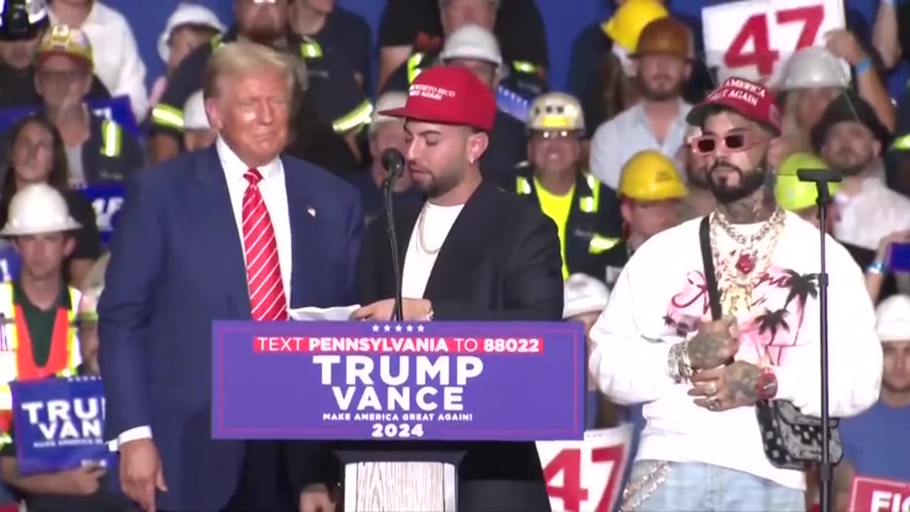 Puerto Rican rapper Anuel AA endorses President Trump on stage in Johnstown