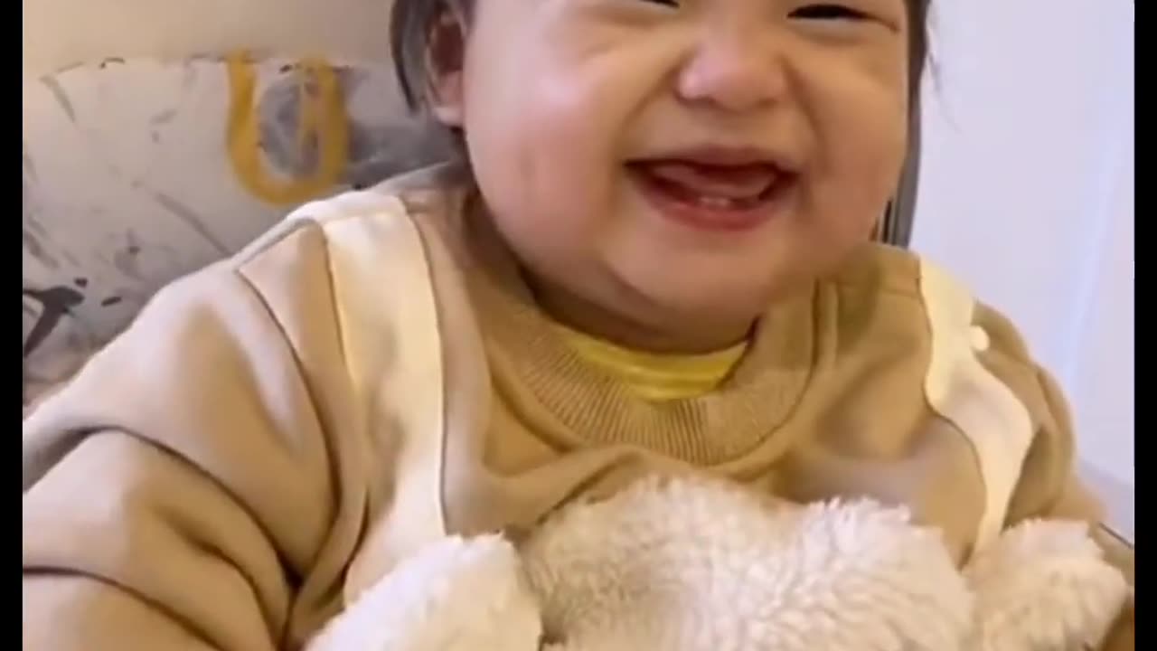 CUTE BABY VIDEOS,TRY NOT TO LAUG...Cute And Funny Baby LaughingHysteric