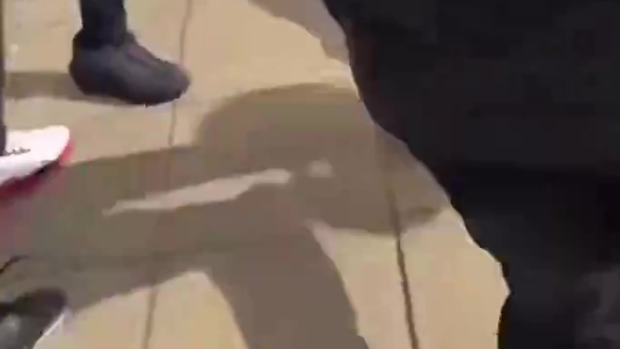 Gang of blacks illegal immigrants attack lone white man in Sheffield