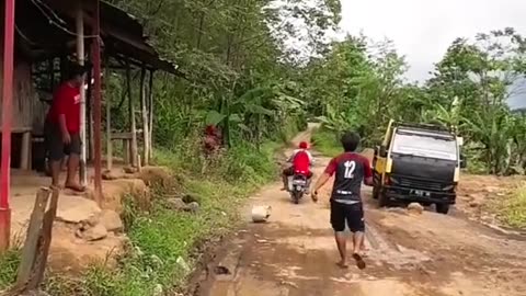 Ngeprank, penjaga portal